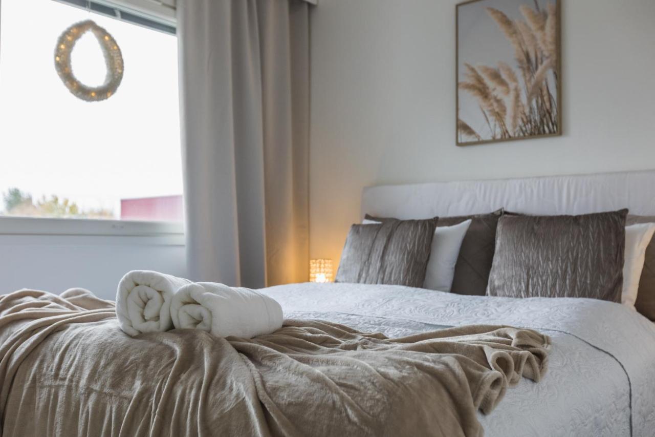 Penthouse With Sauna - King Size Bed - Free Wifi! Rovaniemi Zewnętrze zdjęcie