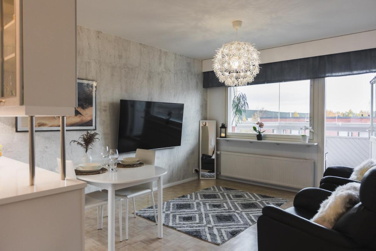 Penthouse With Sauna - King Size Bed - Free Wifi! Rovaniemi Zewnętrze zdjęcie